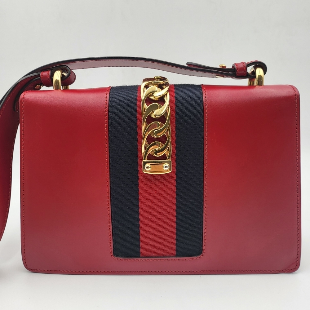 GUCCI Red Calfskin Leather Small Sylvie Shoulder Bag..Authentic.. - Picture 4 of 16